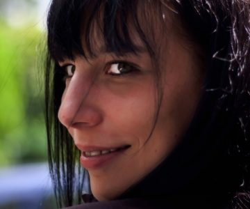 Bianca Ziegler sorgt sich, weil vor ihrer Haustür in den Hamburger Vierlanden Fracking betrieben werden darf.