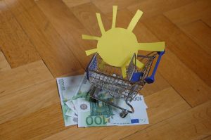 Wer eine Solarthermie-Anlage kaufen will, sollte sich fit machen fürs Beratungsgespräch.