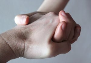 Handschlag mit dem Handwerker