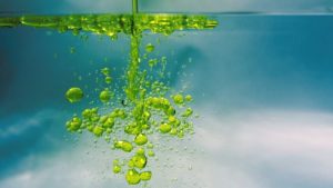 Öl in Wasser Konzerne der Mineralölindustrie