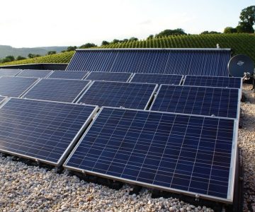 Solarthermie plus PV = Energiedach auf Passivhaus