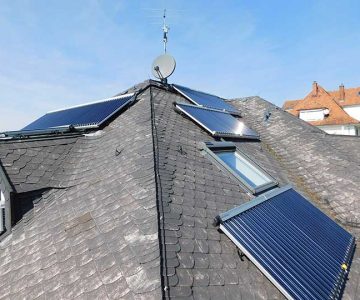 Stadtvilla mit Solarwärme-Anlage in Freiburg