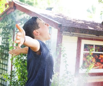 Dusche im Garten mit Solarthermie