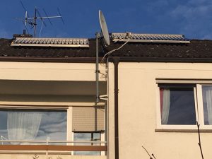 Projekt des Monats 2 2018 Arnold Reihenhaus Paradigma Solarthermie-Kollektoren