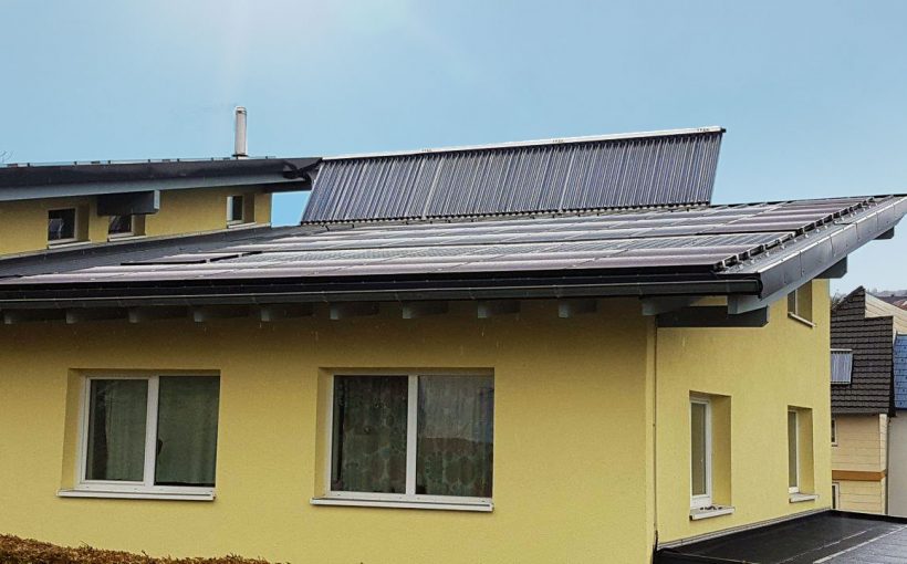 JungSolar Projekt des Monats Solarthermie auf Dach