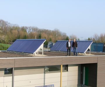 HdM Joachim Knetzger plus Kunde Friedrich Layher Flachdach