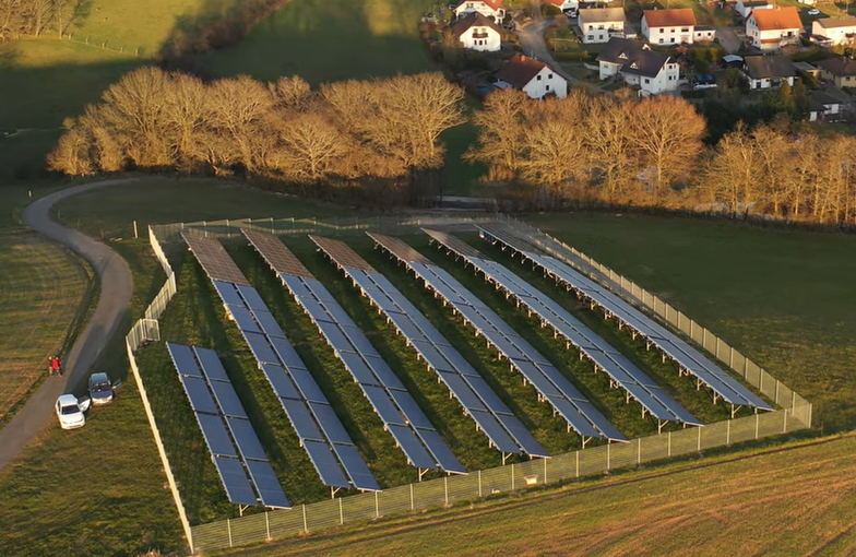 Gimbweiler-Kollektorfeld Solare Fernwärme