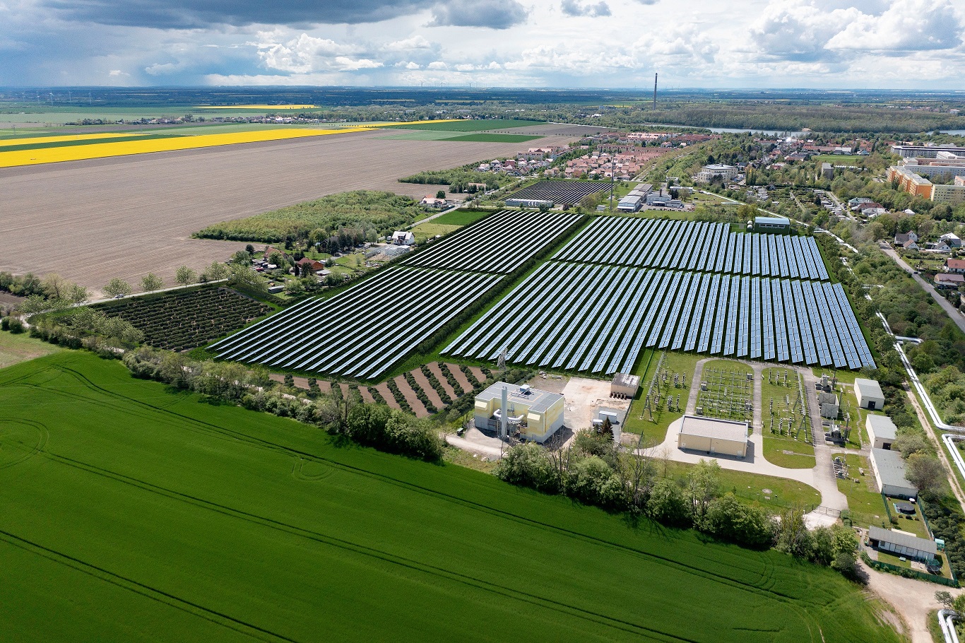 Baustart Deutschlands größte Solarthermie-Anlage in Leipzig made by Ritter XL Solar