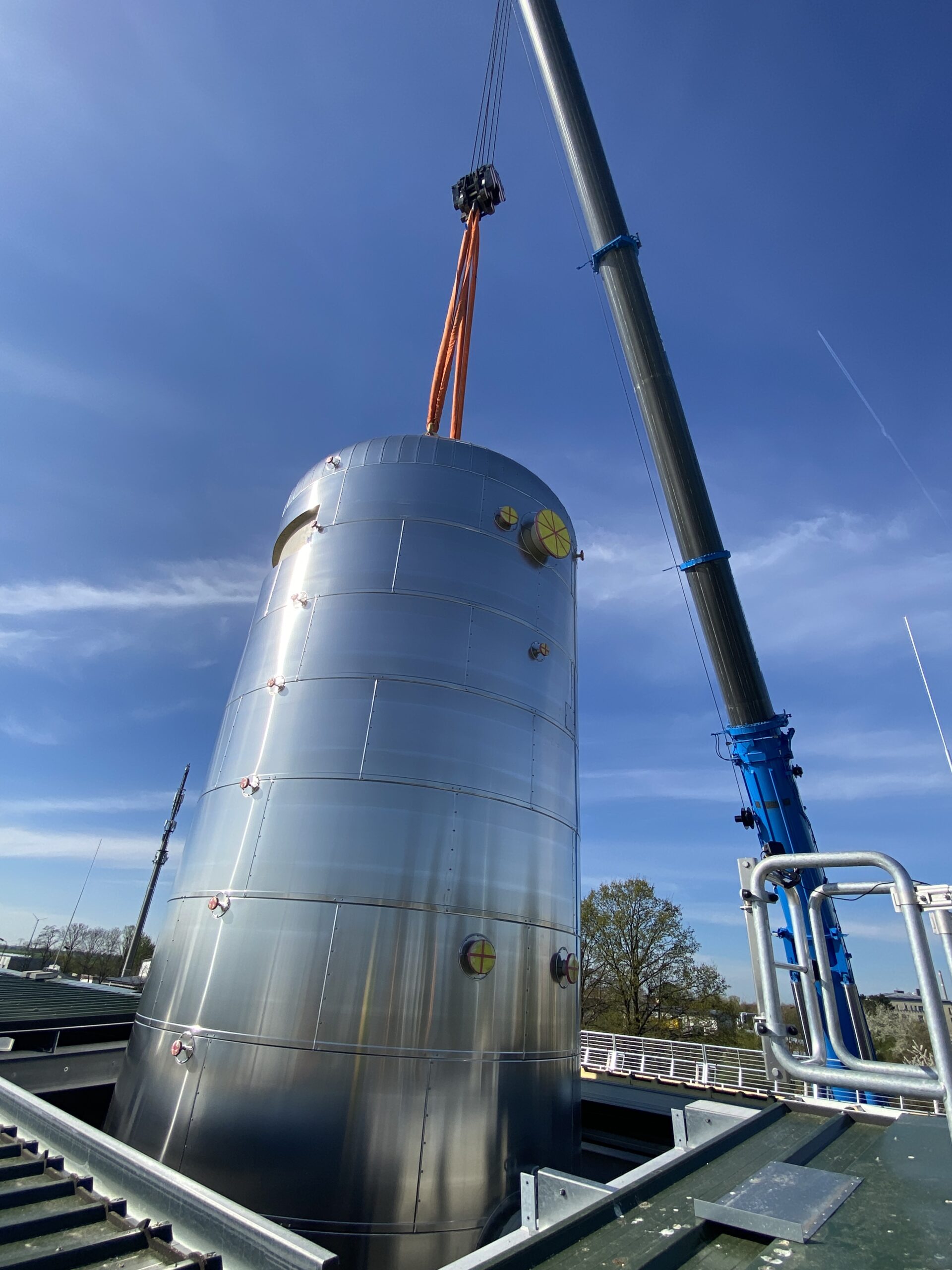 Deutschlands größte Solarthermieanlage Leipzig Ritter XL Solar Bau April 2025_Weiche II